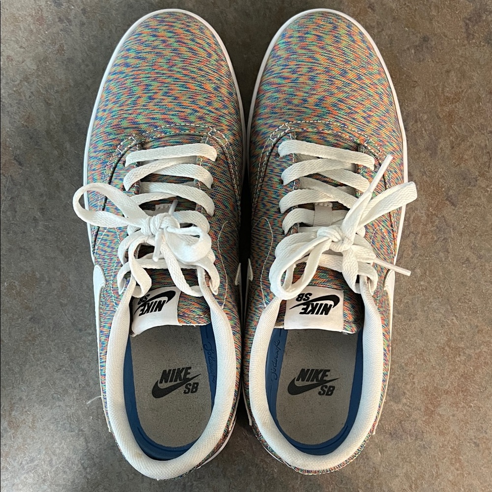 Nike SB Solarsoft Multicolor Sneakers - Picture 5 of 6